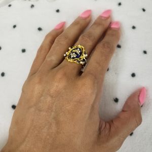 PART OF BUNDLE BUT IF U WANT SINGLE 5×$20 $10 by itself